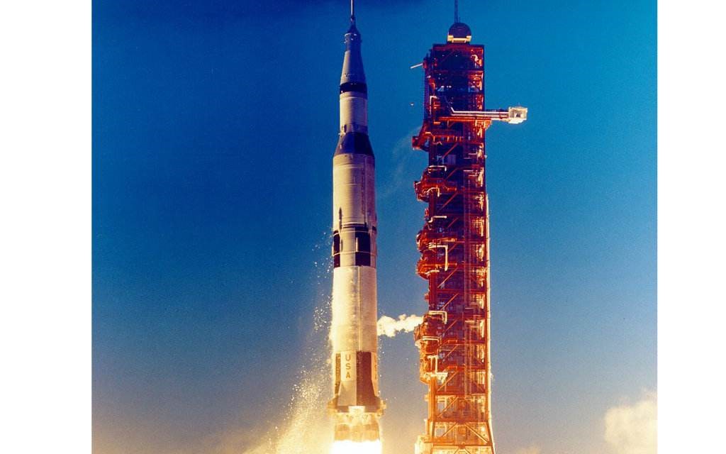 美國土星5號運載火箭淺析