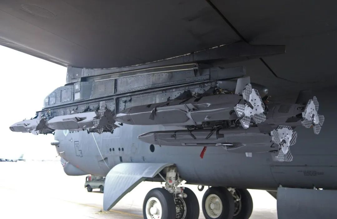 美國ADM-160 MALD微型空射誘餌彈發展情況