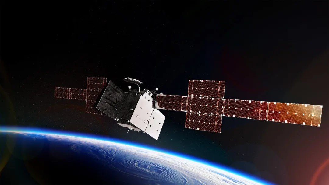 美國波音制造的衛星IS-33e在太空解體分析